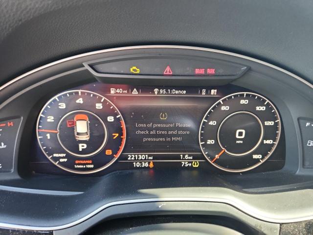 Фото 9 - AUDI Q7