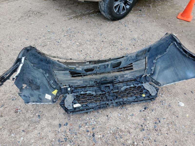 Фото 13 - KIA SORENTO