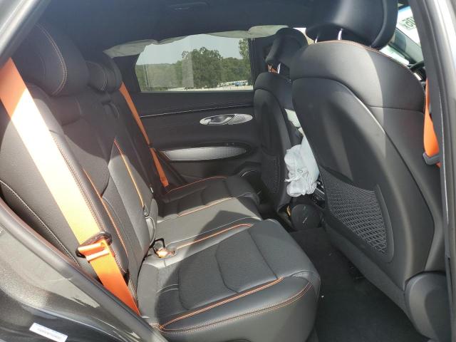 Фото 11 - GENESIS GV70 SPORT