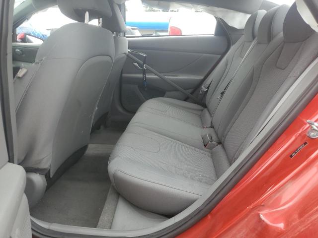 Фото 10 - HYUNDAI ELANTRA