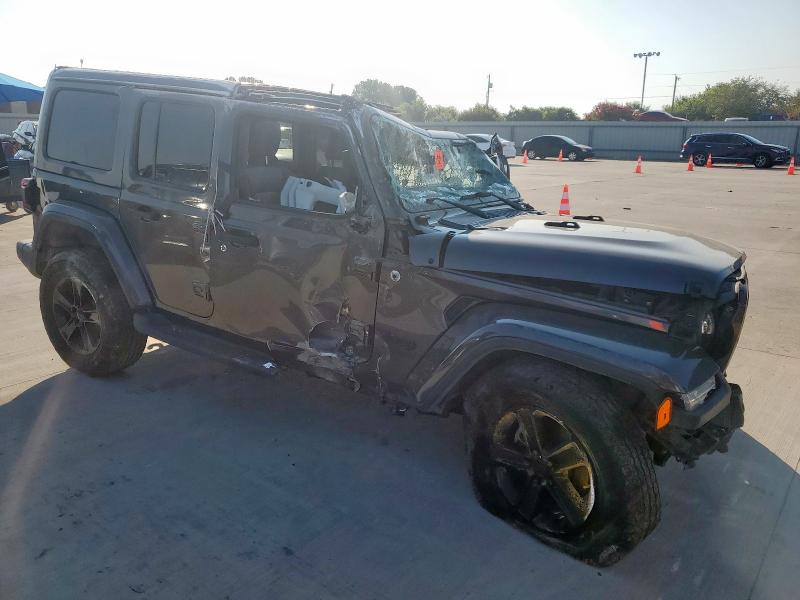 Фото 4 - JEEP WRANGLER