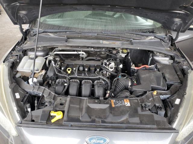 Фото 11 - FORD FOCUS