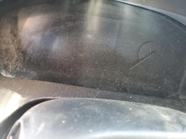 Фото 9 - HONDA INSIGHT