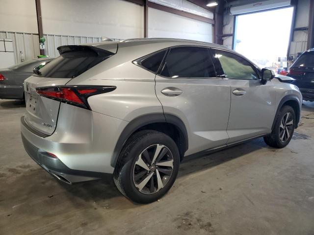 Фото 3 - LEXUS NX