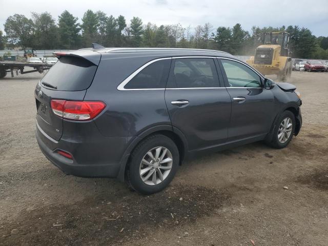 Фото 3 - KIA SORENTO
