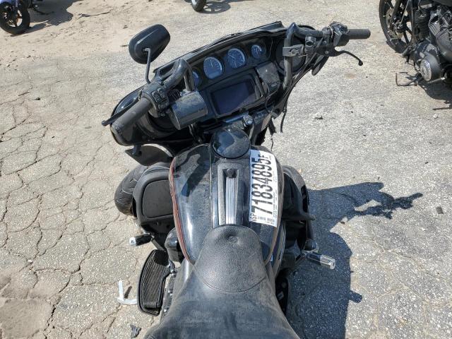 HARLEY-DAVIDSON FL 2024