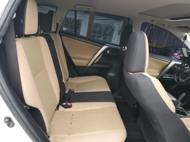 Фото 10 - TOYOTA RAV4