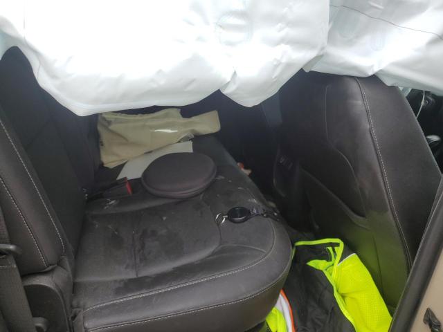 Фото 10 - CHEVROLET COLORADO