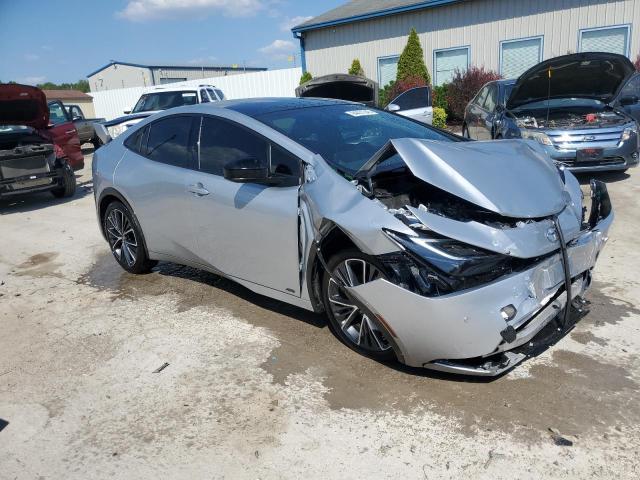 Фото 4 - TOYOTA PRIUS