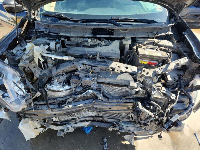 Фото 12 - NISSAN ROGUE