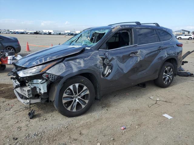 Фото 1 - TOYOTA HIGHLANDER