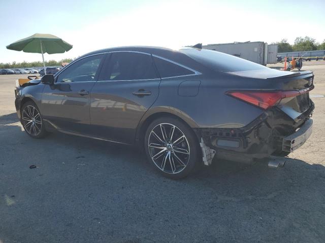 Фото 2 - TOYOTA AVALON