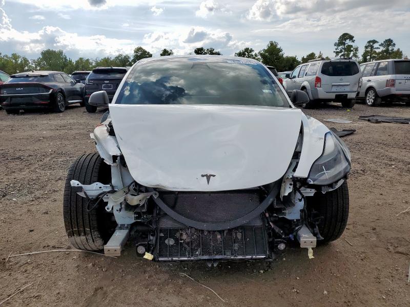 Фото 5 - TESLA MODEL 3