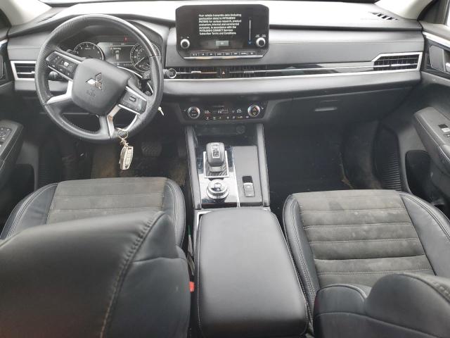 Фото 8 - MITSUBISHI OUTLANDER