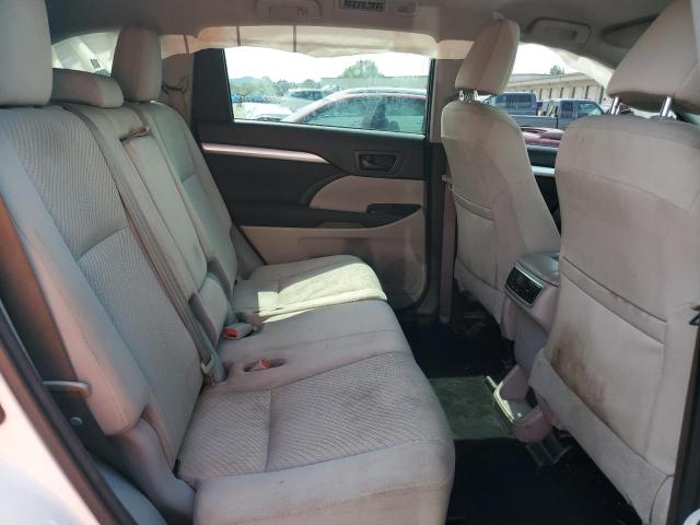 Фото 11 - TOYOTA HIGHLANDER