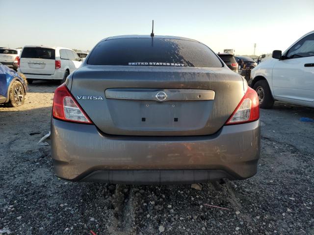 Фото 6 - NISSAN VERSA