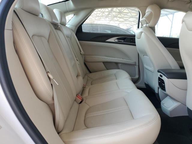 Фото 10 - LINCOLN MKZ