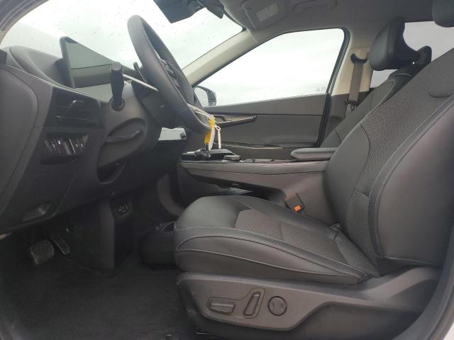 Фото 7 - KIA EV6 LIGHT