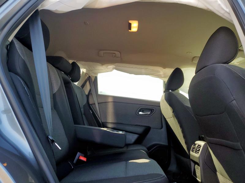 Фото 11 - NISSAN ROGUE