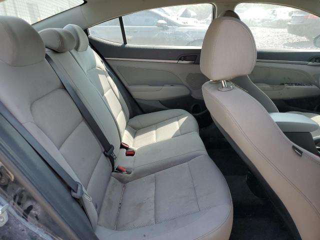 Фото 10 - HYUNDAI ELANTRA