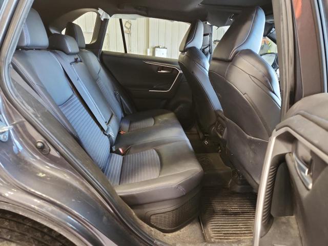 Фото 10 - TOYOTA RAV4