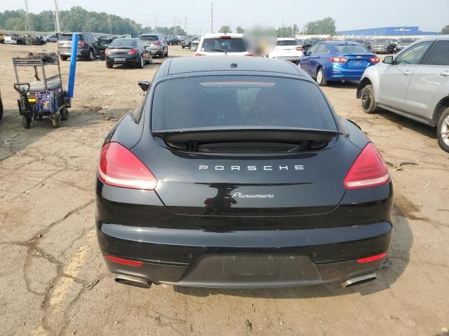 Фото 6 - PORSCHE PANAMERA