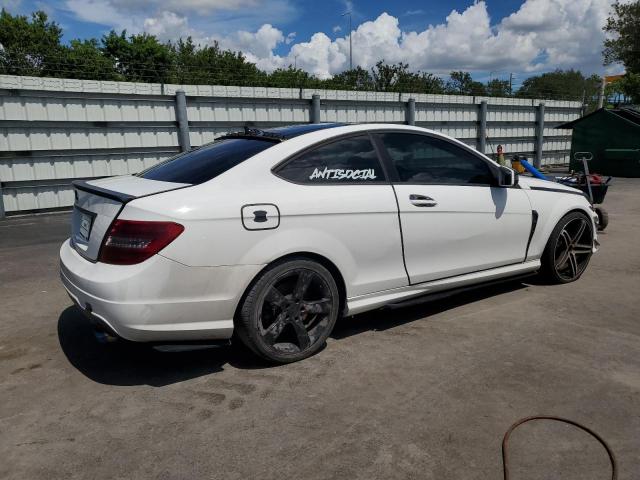MERCEDES-BENZ C-CLASS 2015 VIN WDDGJ5HB7FG387814