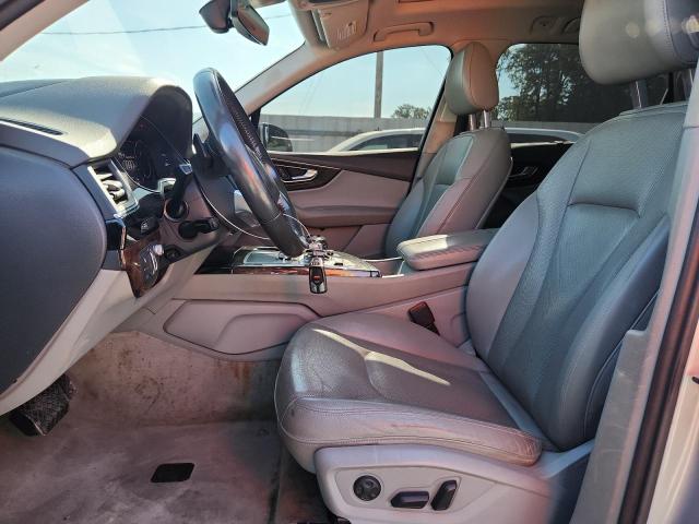 Фото 7 - AUDI Q7