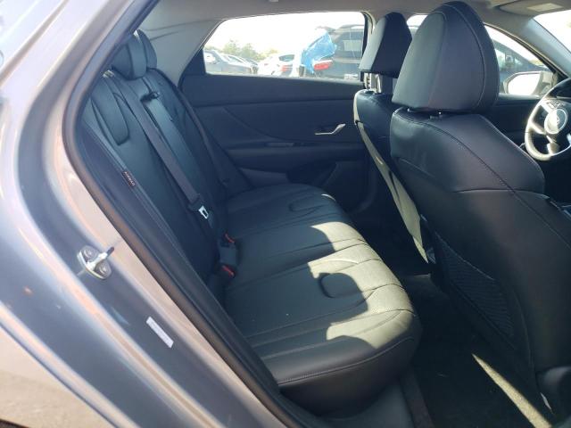 Фото 10 - HYUNDAI ELANTRA