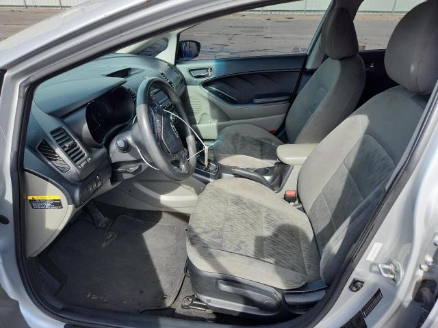 Фото 7 - KIA FORTE