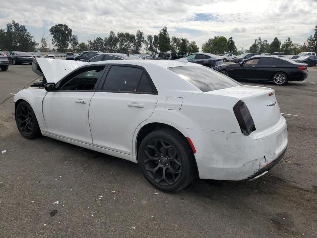 Фото 2 - CHRYSLER 300