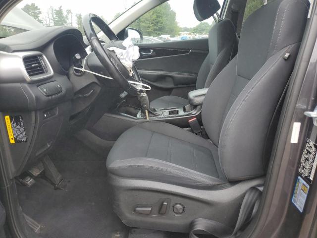 Фото 7 - KIA SORENTO