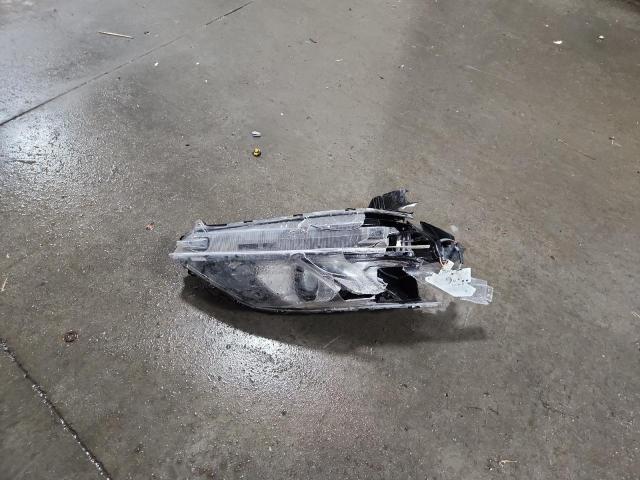 Фото 13 - MITSUBISHI ECLIPSE