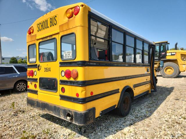 CHEVROLET BANTAM G45 2015 VIN 1GB6G5BLXF1287901