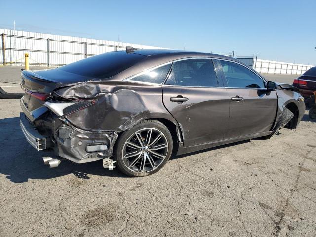 Фото 3 - TOYOTA AVALON