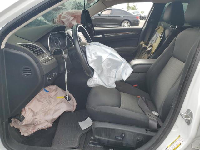 Фото 7 - CHRYSLER 300