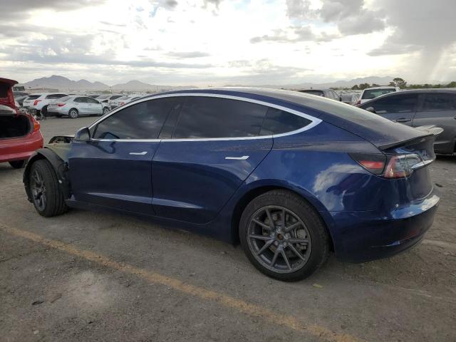 Фото 2 - TESLA MODEL 3