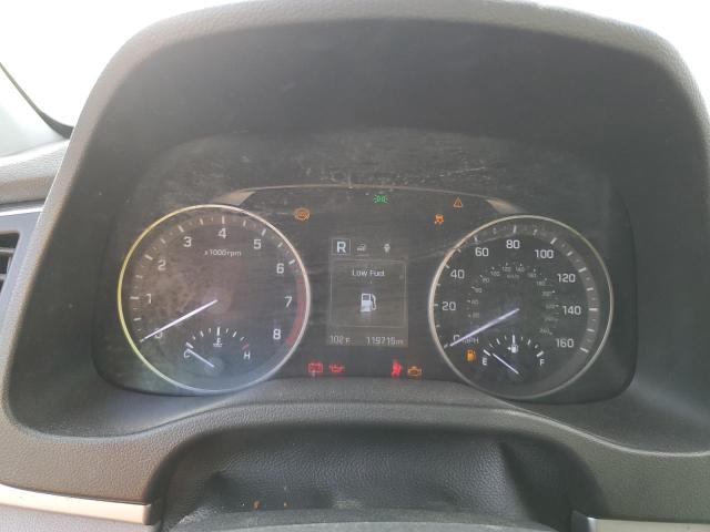 Фото 9 - HYUNDAI ELANTRA