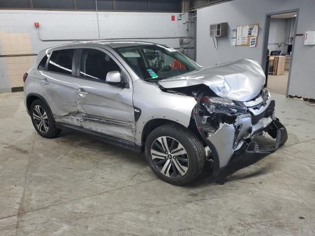 Фото 4 - MITSUBISHI OUTLANDER