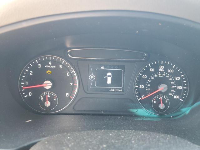 Фото 9 - KIA SORENTO