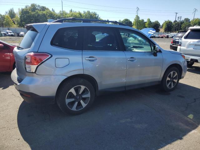 Фото 3 - SUBARU FORESTER