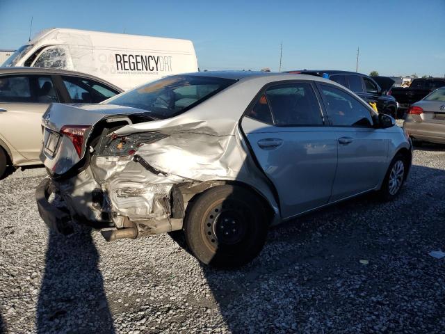 Фото 3 - TOYOTA COROLLA