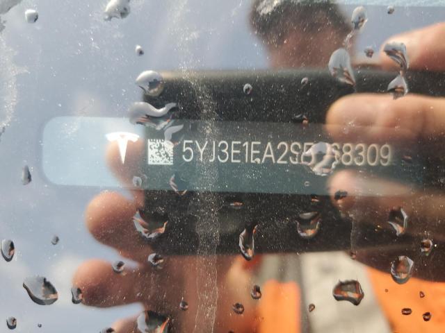 Фото 12 - TESLA MODEL 3