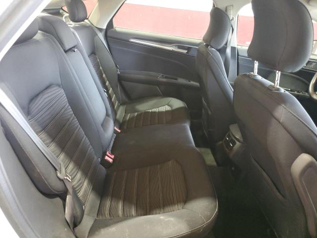 Фото 10 - FORD FUSION