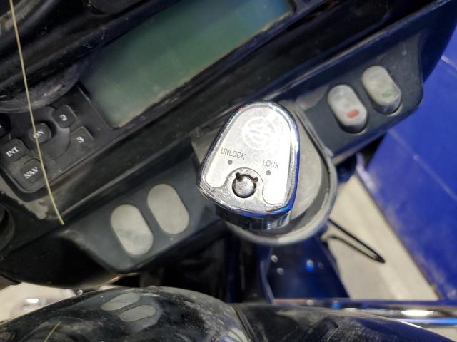 HARLEY-DAVIDSON FL 2012