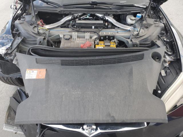 Фото 11 - TESLA MODEL S