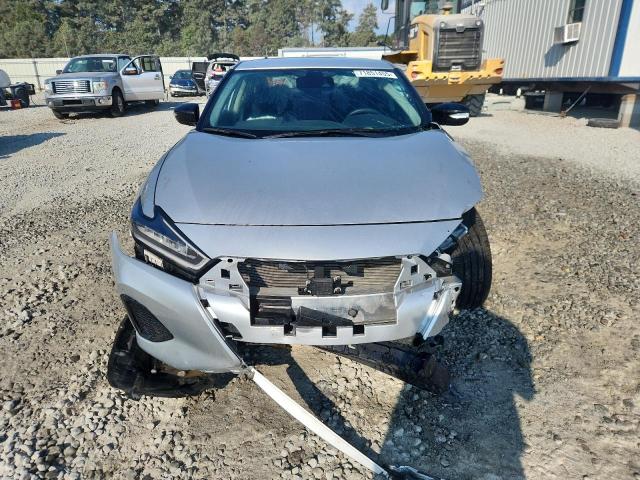 Фото 5 - NISSAN MAXIMA