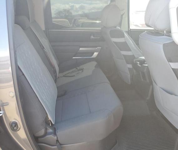 Фото 10 - TOYOTA TUNDRA