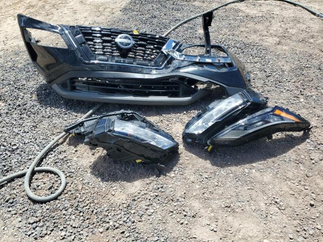 Фото 13 - NISSAN ROGUE