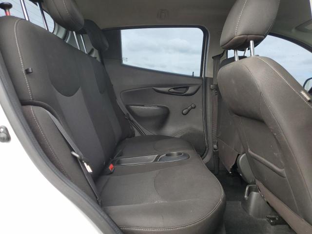 Фото 10 - CHEVROLET SPARK